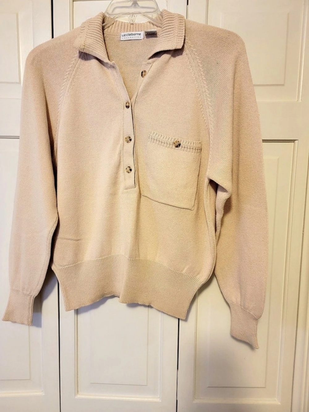 Liz Claiborne Knit Polo Sweater in Beige Size Medium EUC
